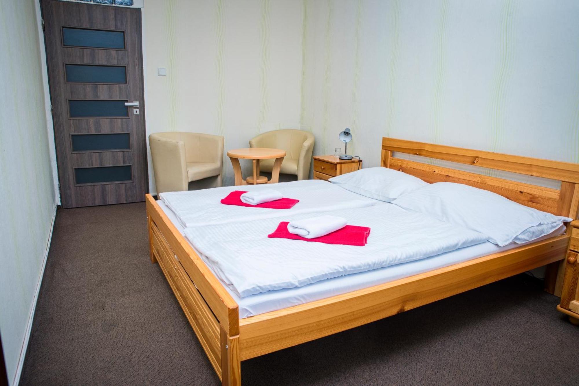 Hotel Zimní stadion Náchod Esterno foto