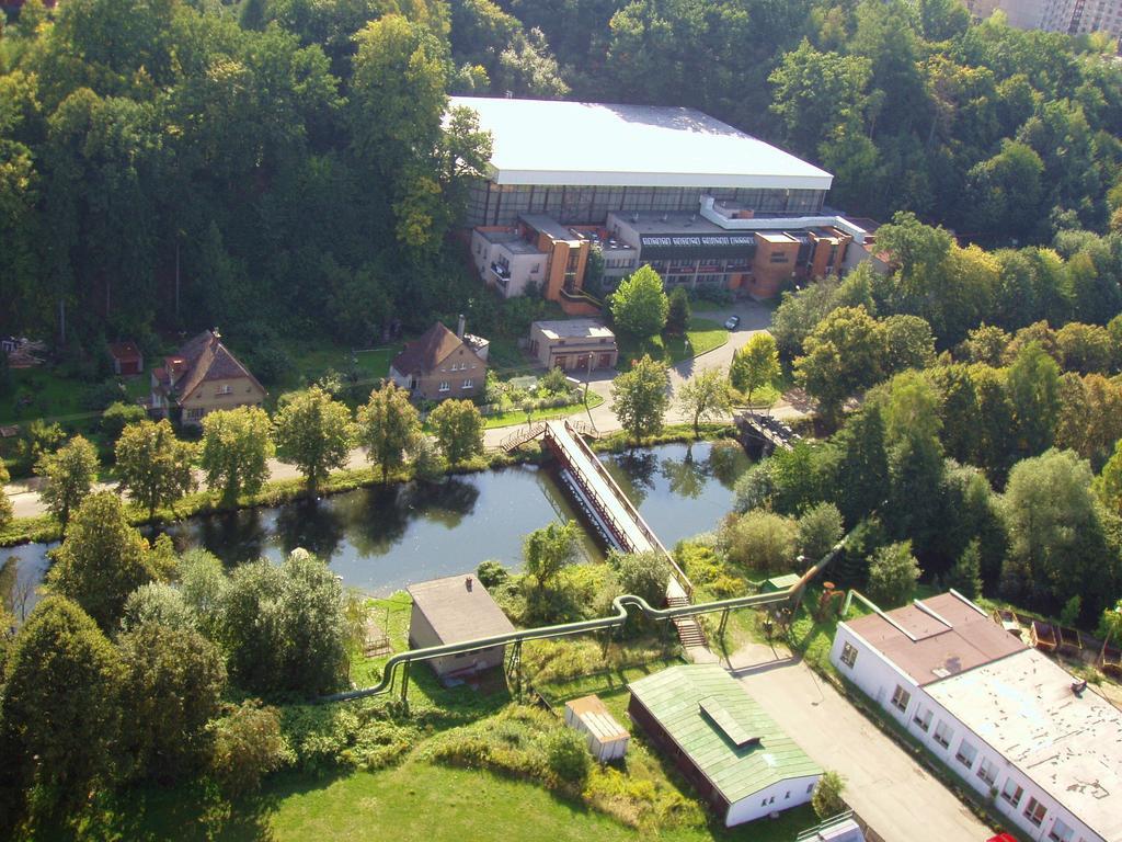 Hotel Zimní stadion Náchod Esterno foto