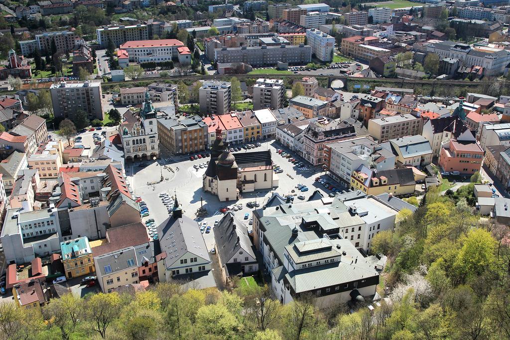 Hotel Zimní stadion Náchod Esterno foto